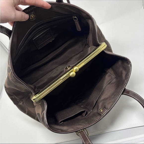 COACH H1173-F18036 Signature Satchel Purse Bag Brown Patent Leather Kisslock - Picture 10 of 15